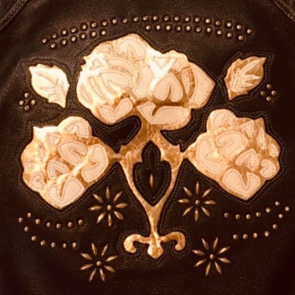 Vintage Vegan Shoulder Bag - Picture 2 of 4